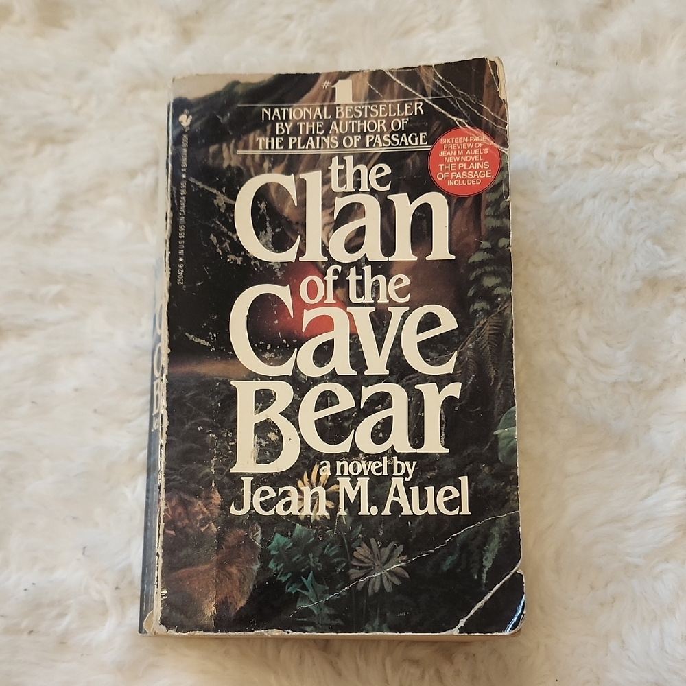 The Clan of the Cave Bear Paperback Book